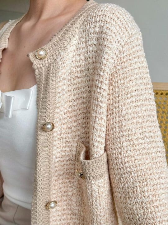 Sugar Cardigan in Beige