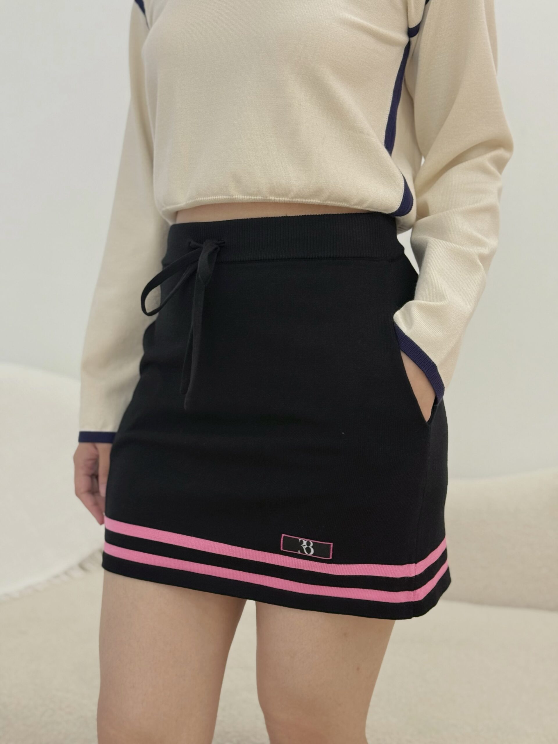 Cupid Skirt in Black