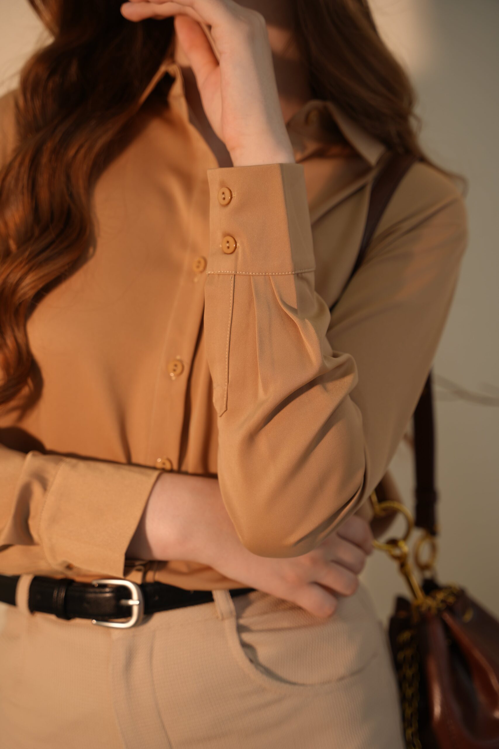 Alicie Blouse in Khaki - Image 3