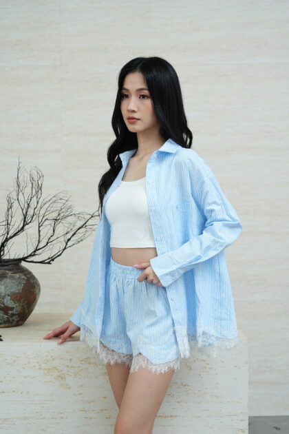 Alternative view of BFF Blouse in Stripe Blue