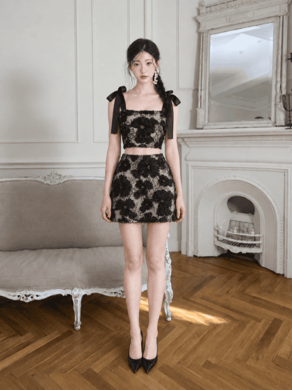 Gem Skort in Black