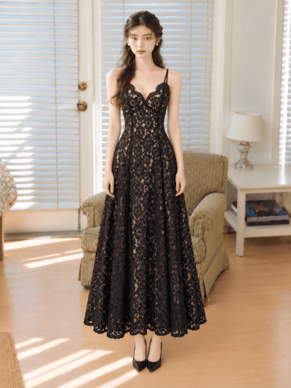 Alternative view of Violetta Maxi Dress in Black (Backorder)